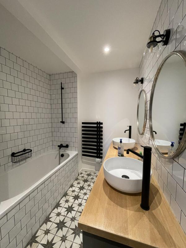 Appartement - 83 m² - 4 pièces