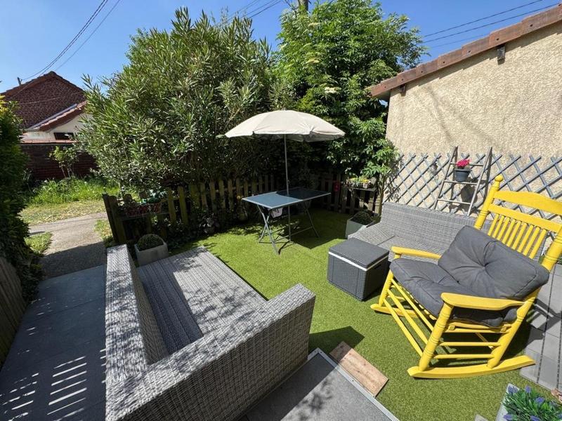 Maison ancienne - 255 m² - 10 pièces