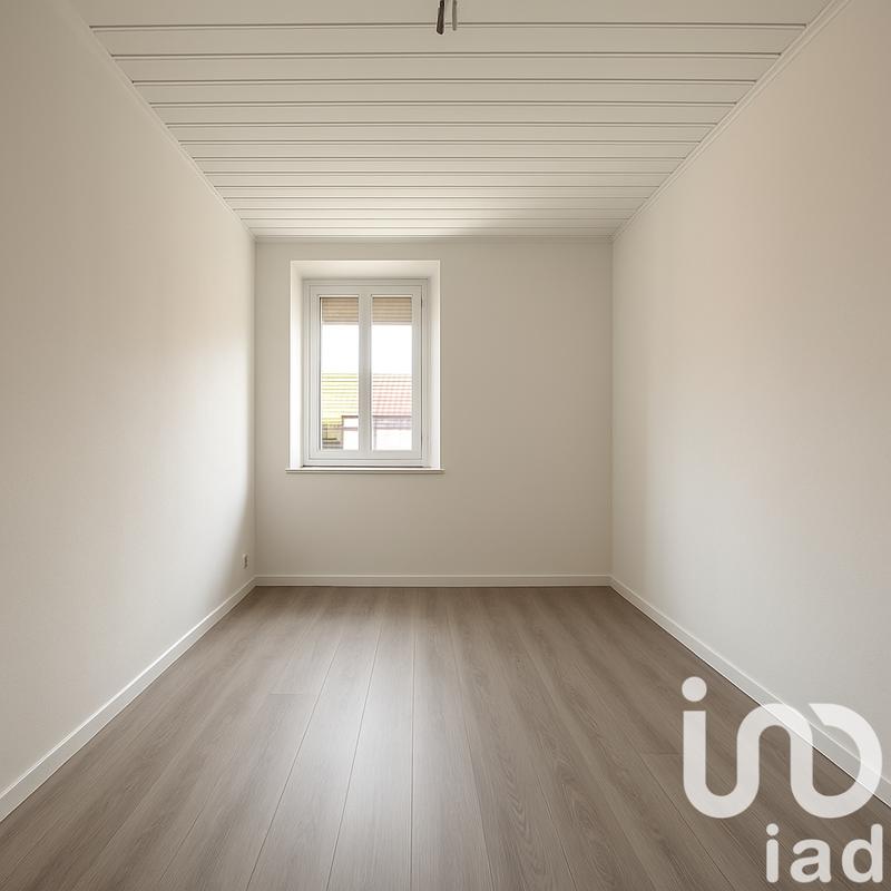 Maison - 93 m² - 4 pièces