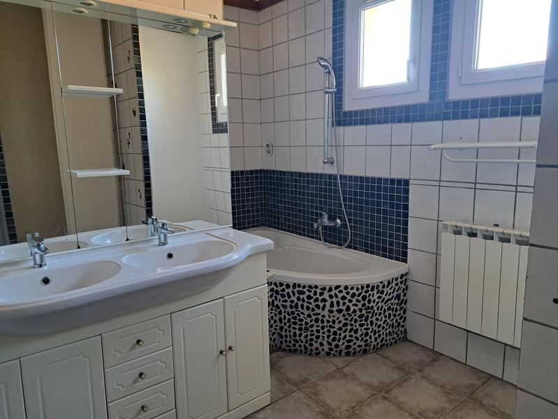 Maison - 117 m² - 4 pièces