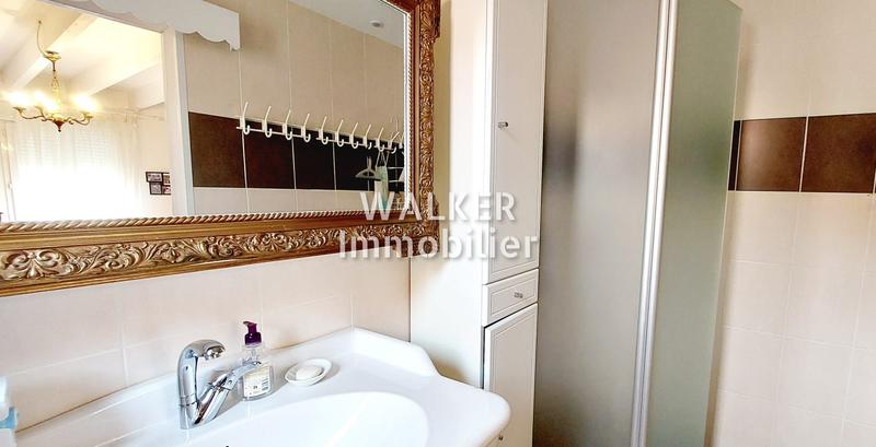 Villa - 189 m² - 8 pièces