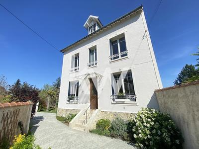 Maison - 191 m² - 7 pièces