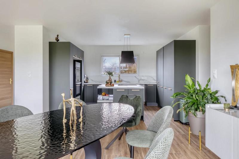 Maison - 132 m² - 5 pièces