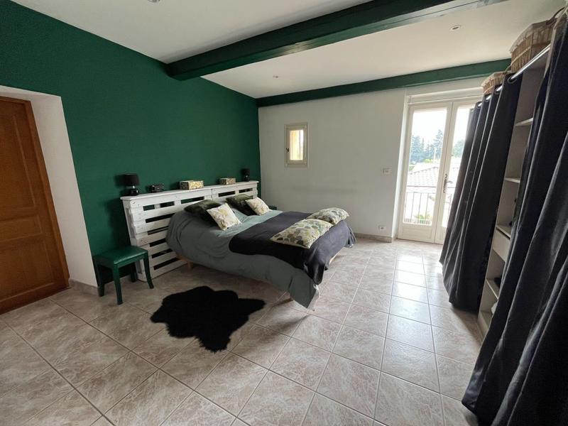 Mas - 146 m² - 4 pièces