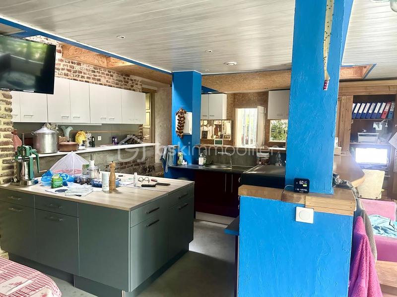 Maison - 340 m² - 8 pièces