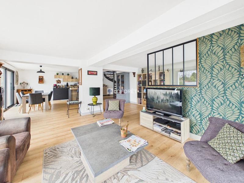 Maison - 150 m² - 6 pièces