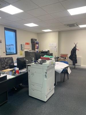 Local commercial - 300 m²