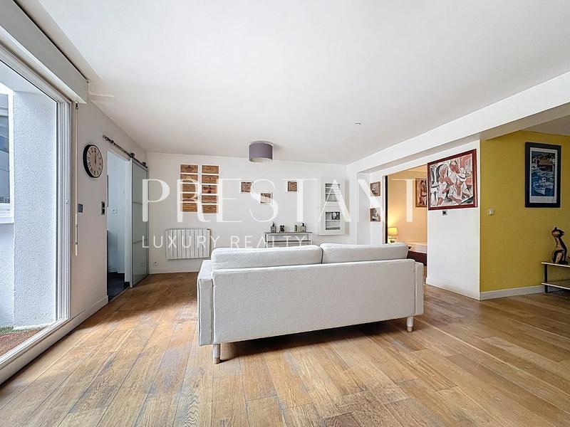 Appartement - 60 m² - 2 pièces