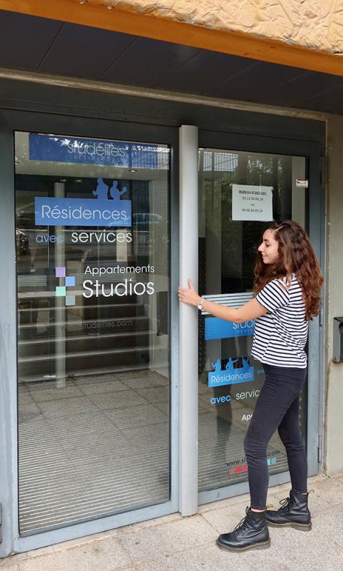 Studio - 15 m² - 1 pièce