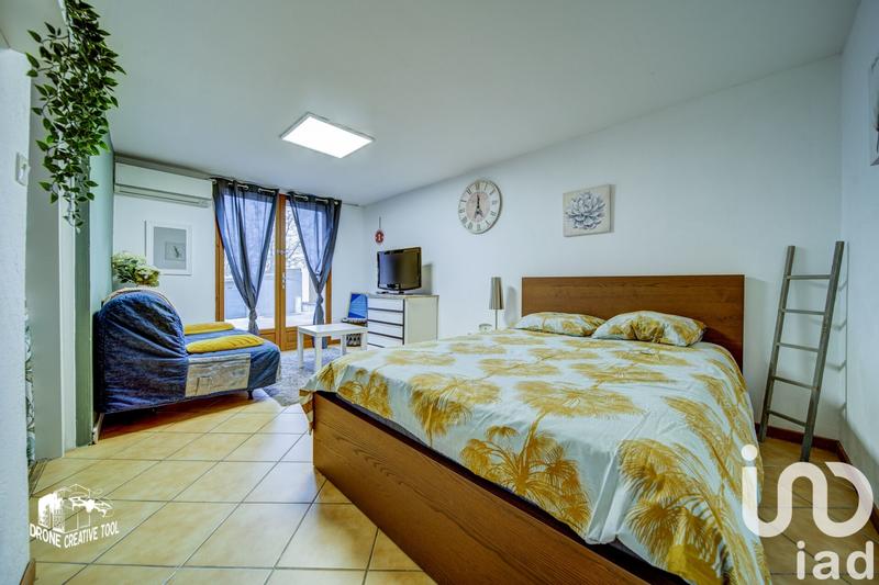 Maison de village - 210 m² - 9 pièces