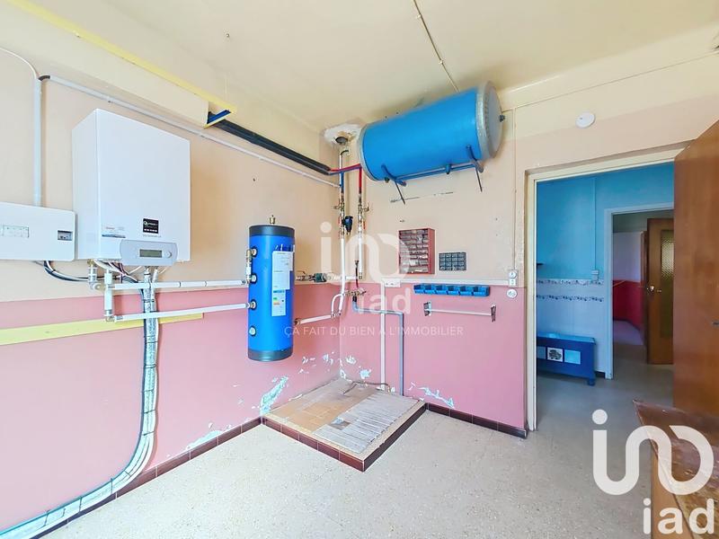 Maison - 250 m² - 10 pièces