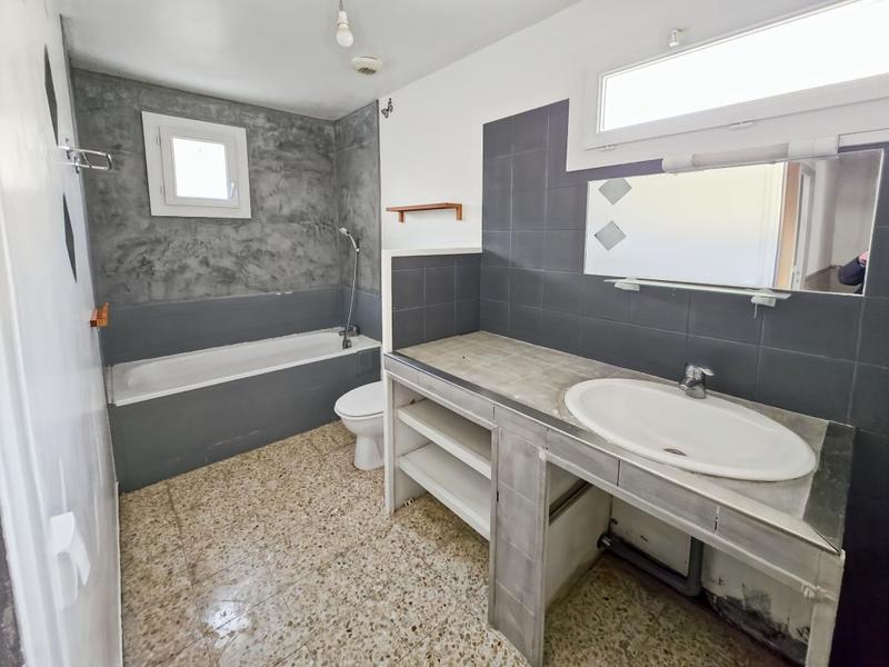 Maison - 83 m² - 4 pièces