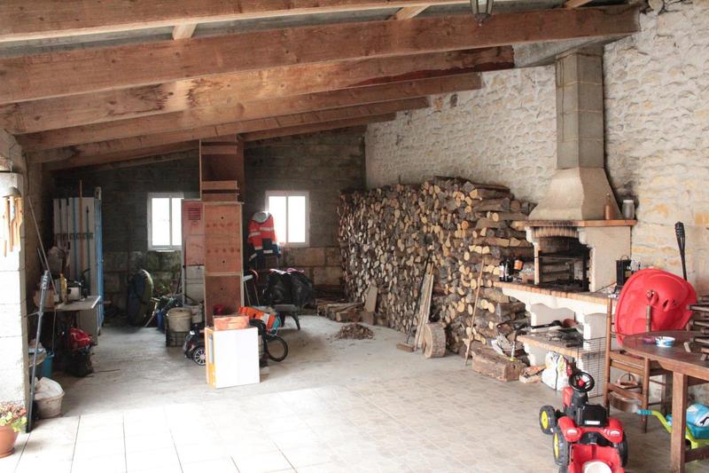 Maison - 241 m² - 10 pièces