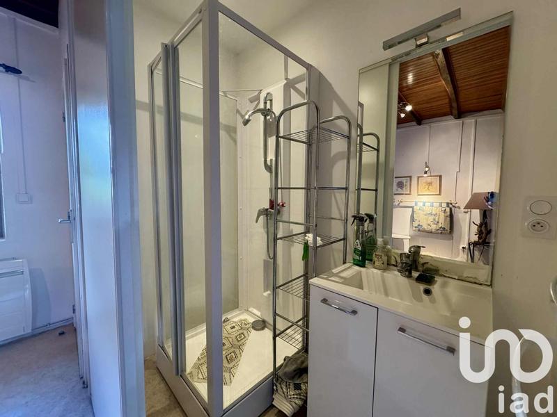 Maison - 257 m² - 9 pièces