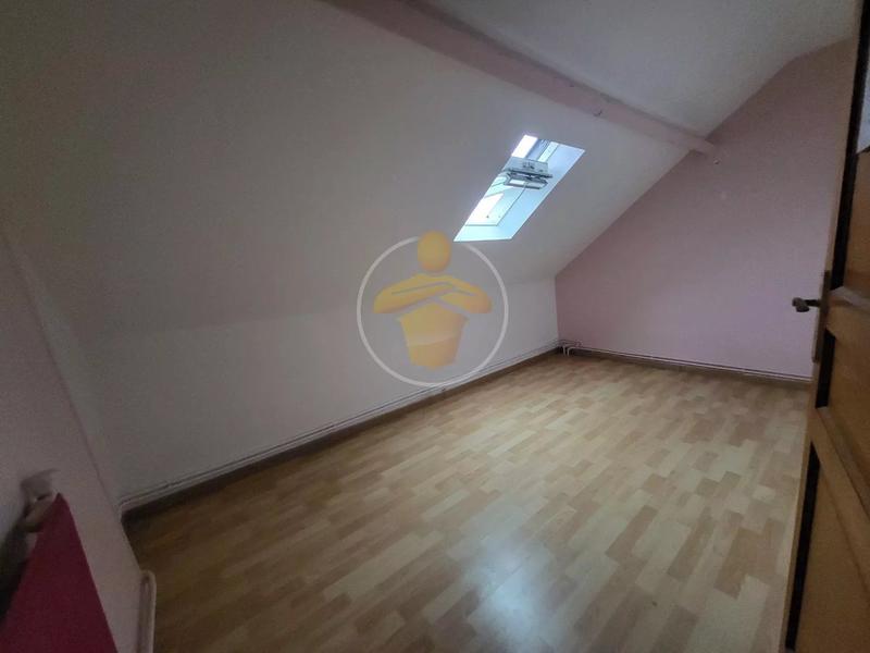 Maison - 75 m² - 6 pièces