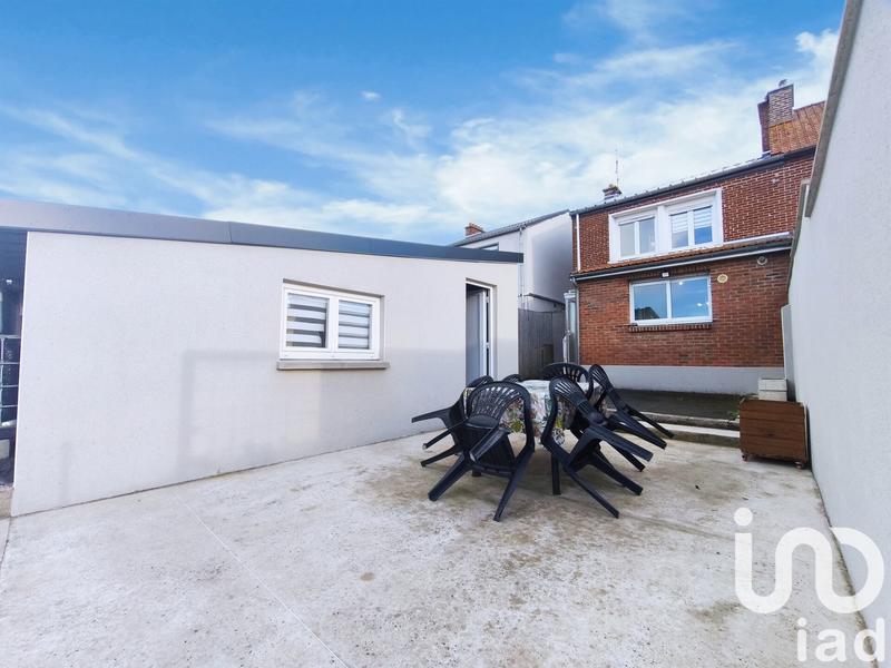 Maison de ville - 80 m² - 5 pièces