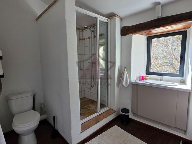 Demeure - 151 m² - 5 pièces