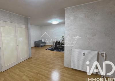 Appartement - 89 m² - 4 pièces