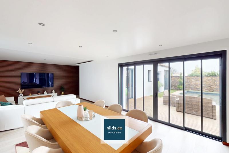 Maison - 157 m² - 5 pièces