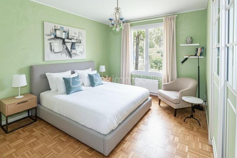 Maison - 151 m² - 6 pièces