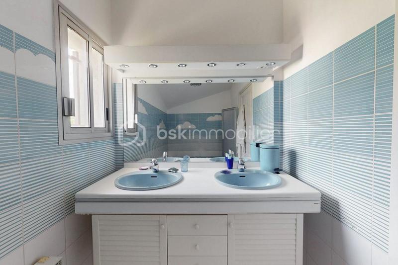 Maison d'architecte - 176 m² - 6 pièces