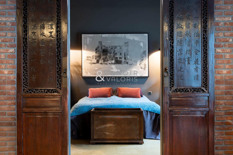 Appartement - 400 m² - 8 pièces