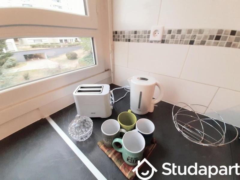 Chambre - 12 m² - 1 pièce