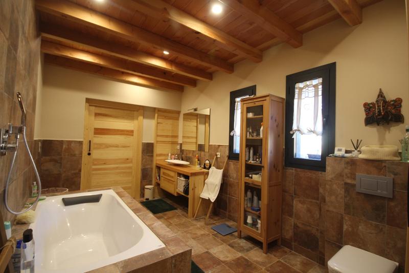 Maison - 400 m² - 7 pièces