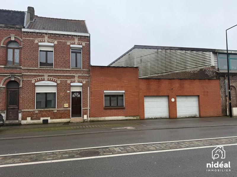 Maison - 95 m² - 4 pièces