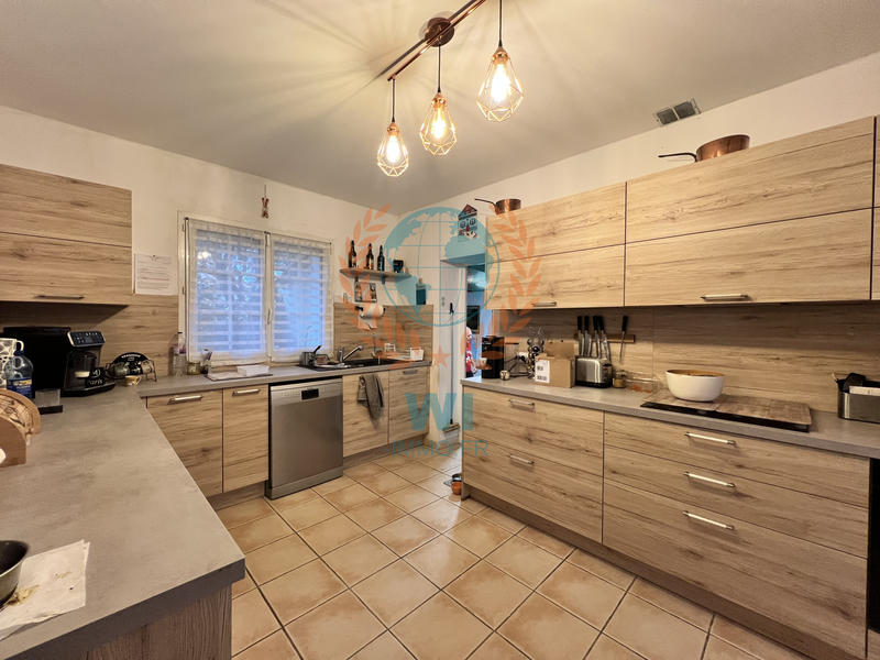 Maison - 115 m² - 4 pièces