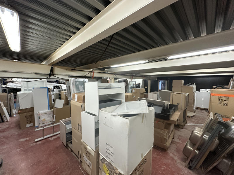 Local d'activités - 800 m²