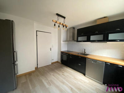 Appartement - 79 m² - 3 pièces