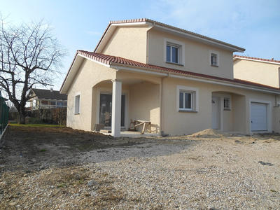 Maison - 106 m² - 5 pièces