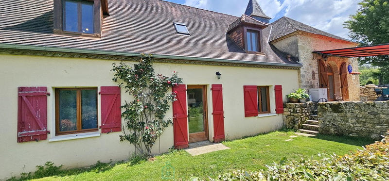 Maison - 147 m² - 6 pièces