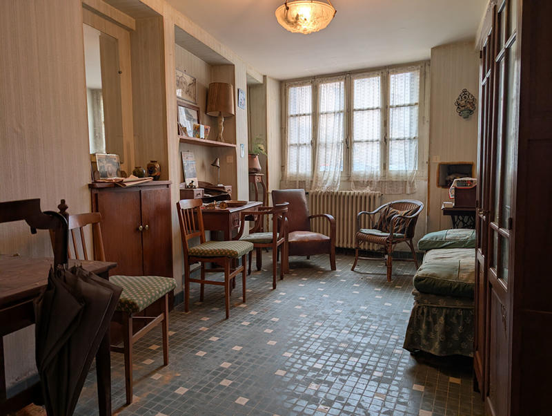 Maison - 146 m² - 10 pièces