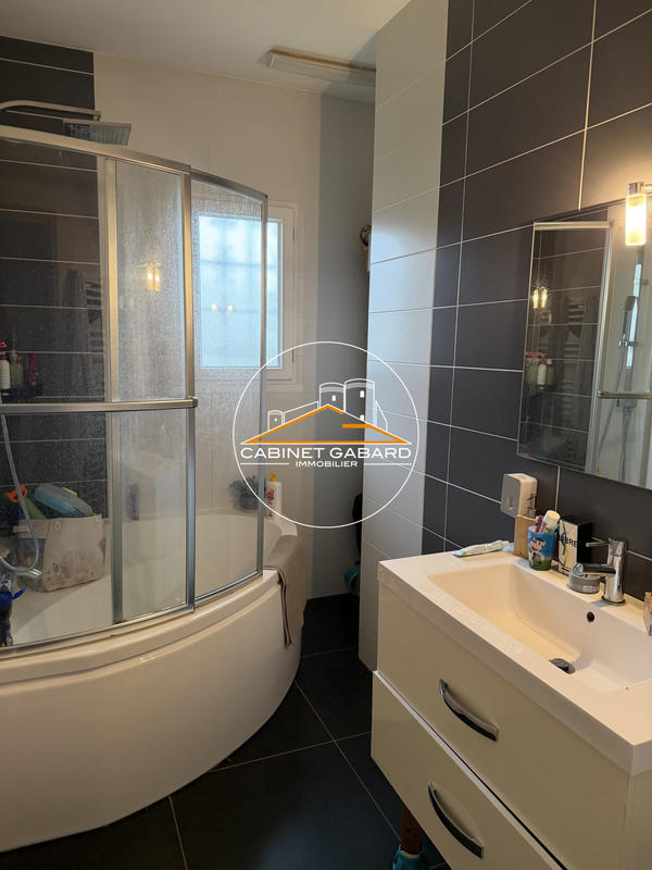 Maison contemporaine - 113 m² - 5 pièces