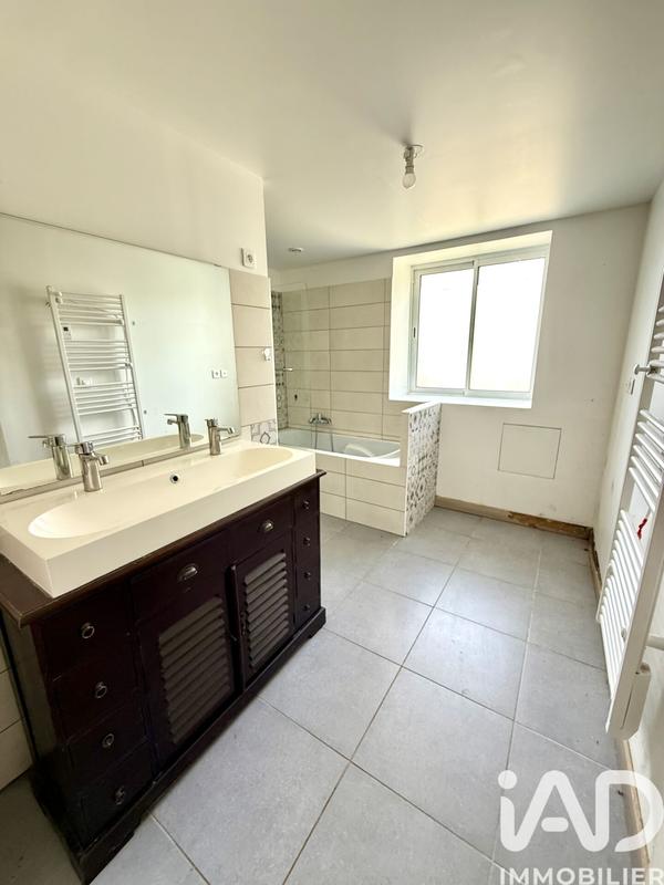 Maison - 110 m² - 6 pièces