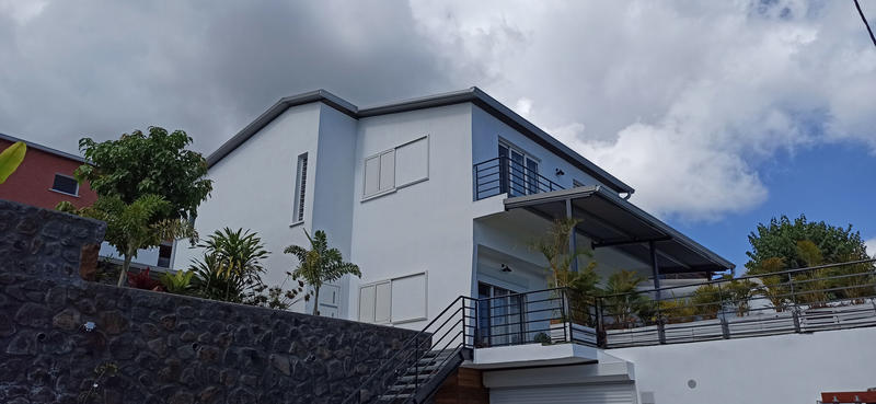 Villa - 200 m² - 4 pièces