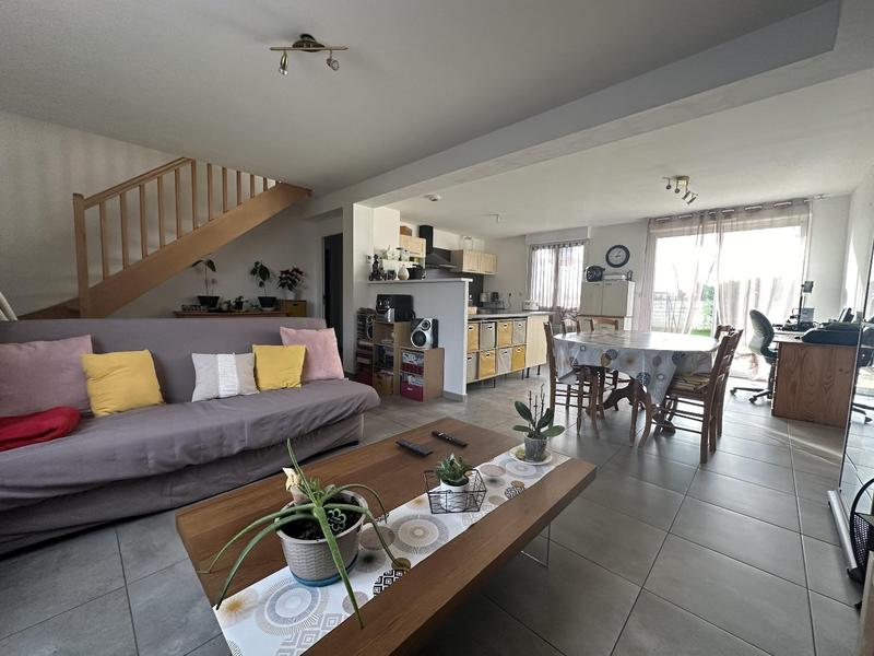 Maison - 101 m² - 5 pièces