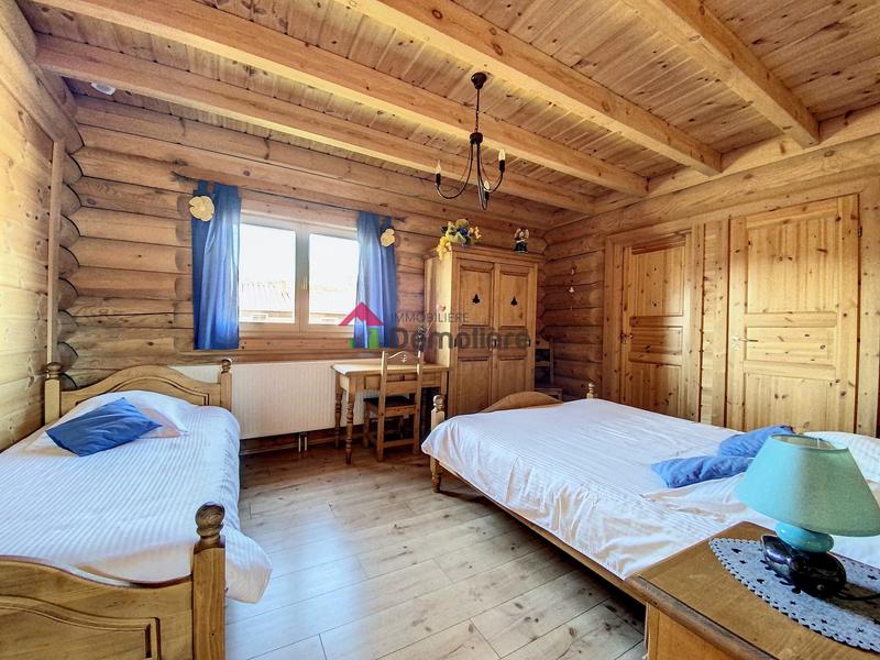 Châlet - 360 m² - 10 pièces