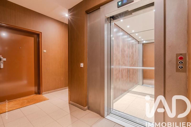 Appartement - 100 m² - 4 pièces