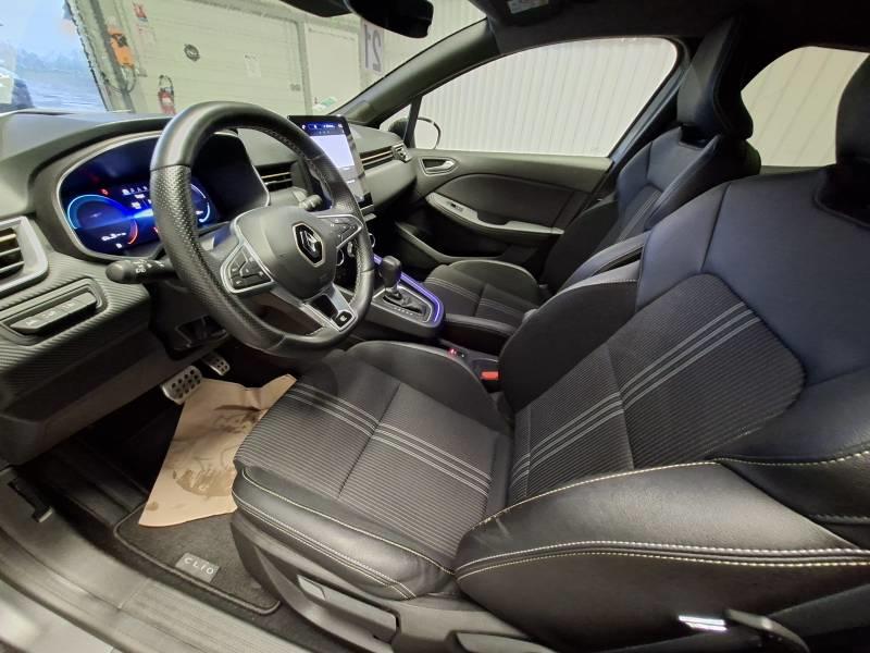 Renault Clio E-Tech full hybrid 145 Engineered