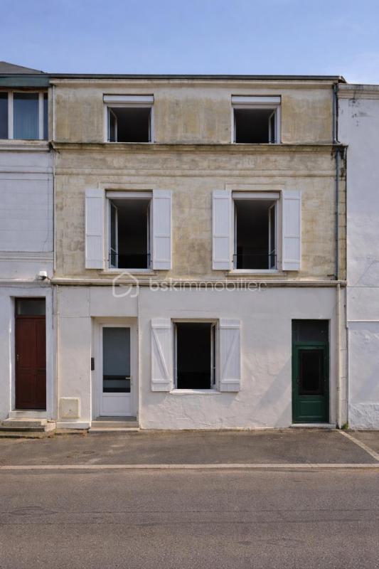 Immeuble - 215 m² - 12 pièces