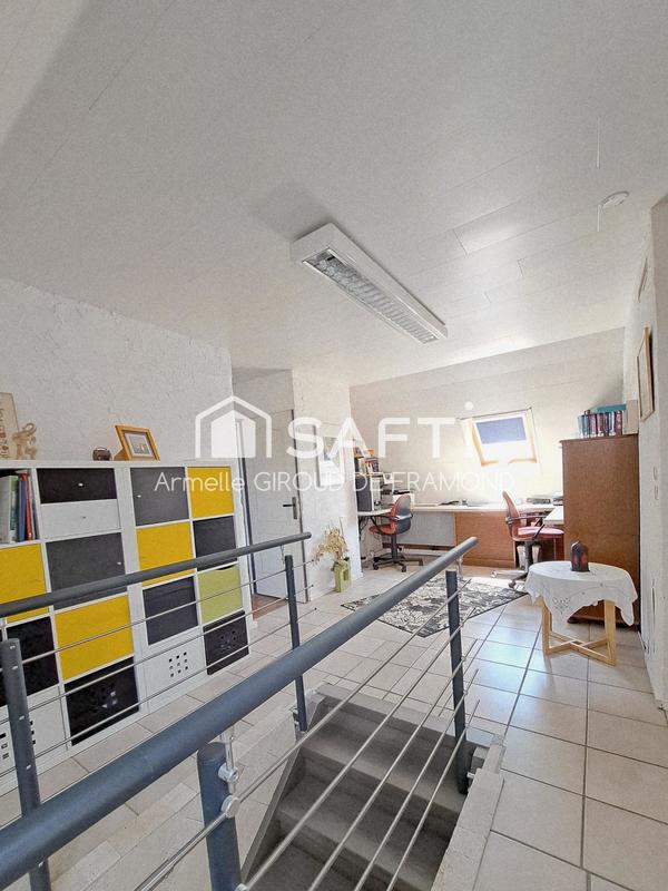 Maison - 147 m² - 6 pièces