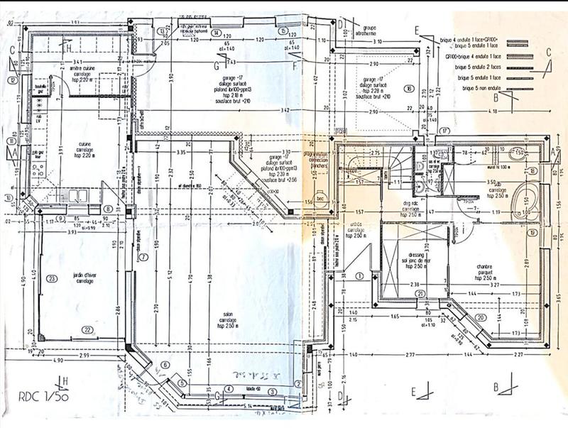 Maison - 220 m² - 7 pièces