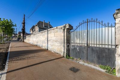 Terrain constructible - 850 m²