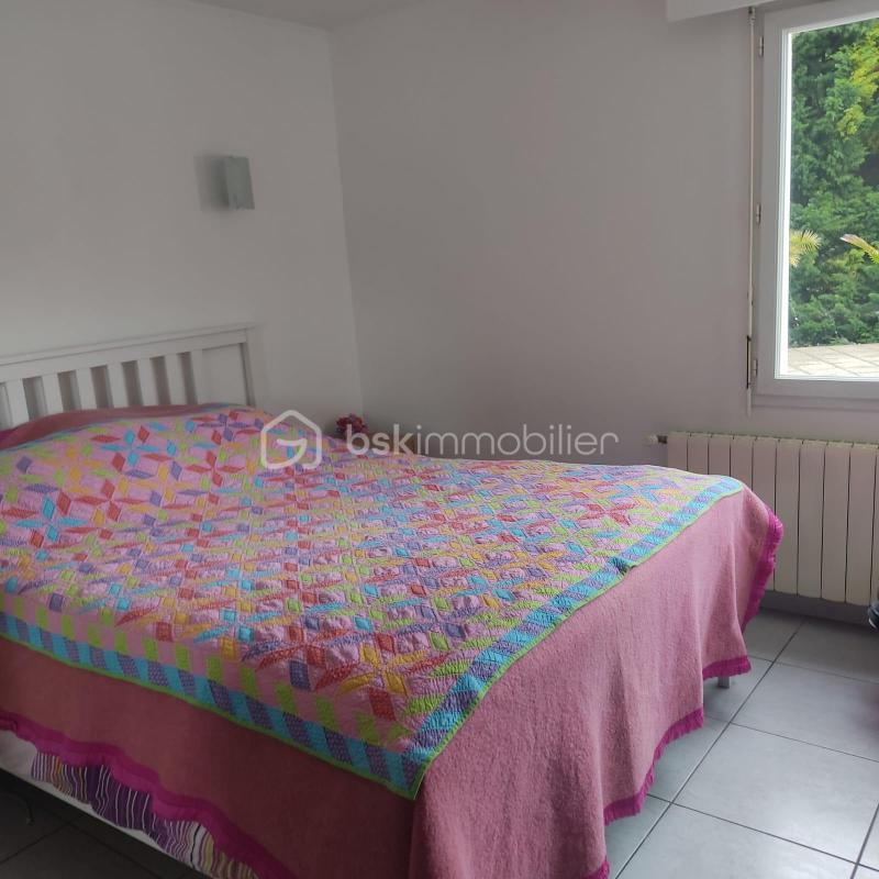 Maison traditionnelle - 156 m² - 7 pièces