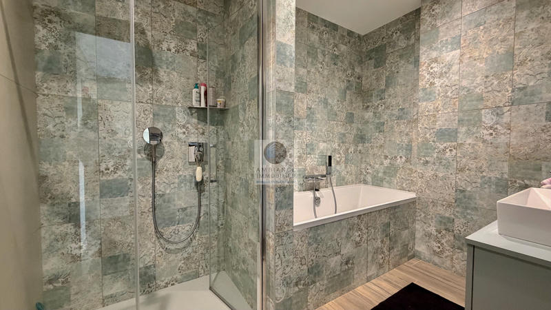 Appartement - 133 m² - 4 pièces