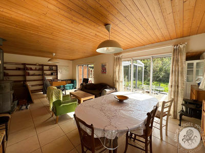 Maison - 121 m² - 5 pièces