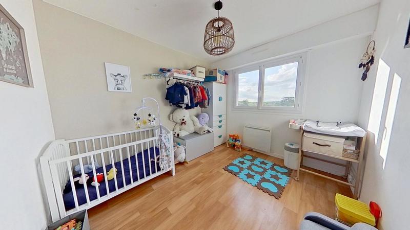 Appartement - 83 m² - 4 pièces